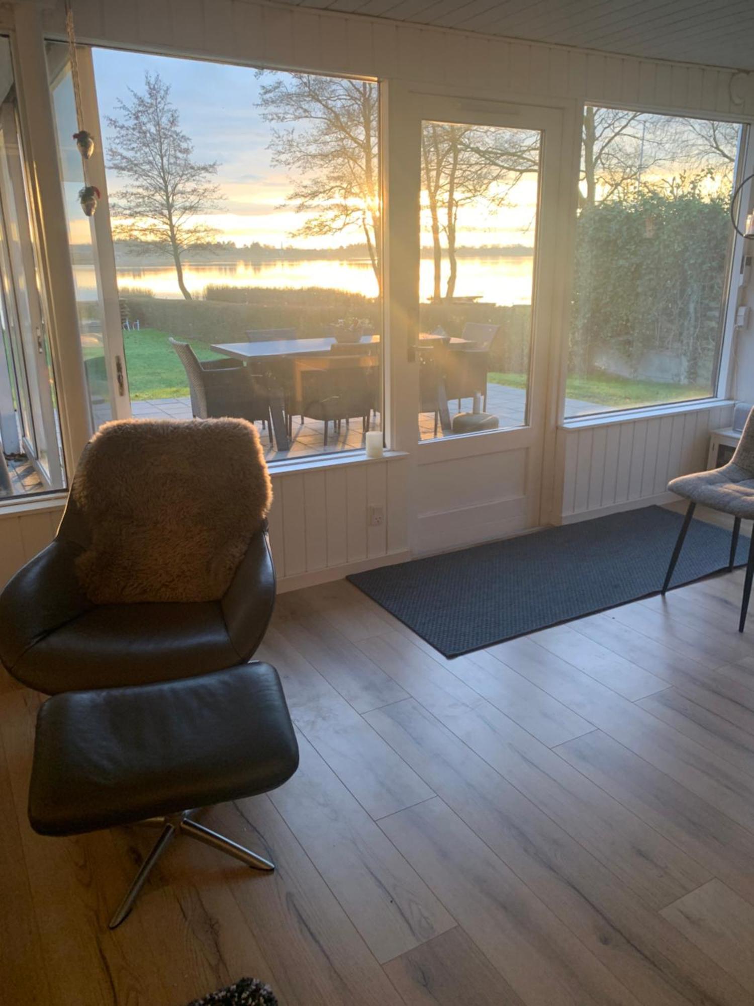 Huset Ved Soen Taet Pa Herning Og Mch Og Boxen 90 M2 Sunds ภายนอก รูปภาพ