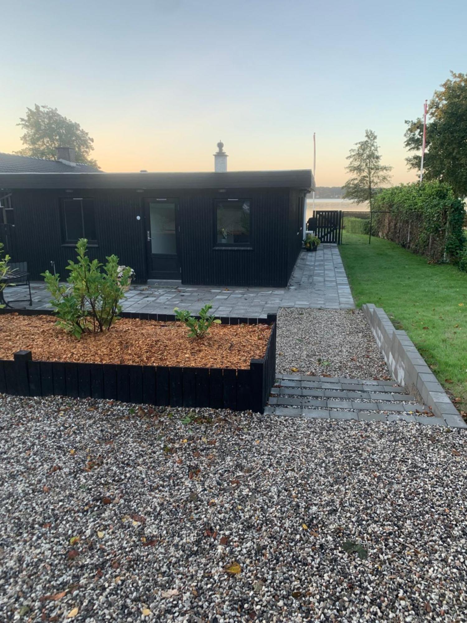 Huset Ved Soen Taet Pa Herning Og Mch Og Boxen 90 M2 Sunds ภายนอก รูปภาพ